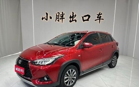 Toyota Yaris XP150 рестайлинг, 2022 год, 1 450 000 рублей, 1 фотография