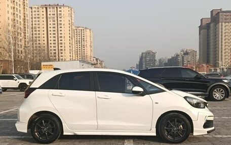 Honda Fit, 2022 год, 1 280 000 рублей, 7 фотография