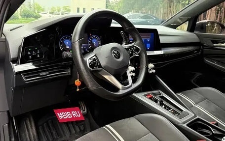 Volkswagen Golf VIII, 2021 год, 1 580 009 рублей, 5 фотография