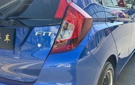 Honda Fit III, 2019 год, 1 250 000 рублей, 13 фотография