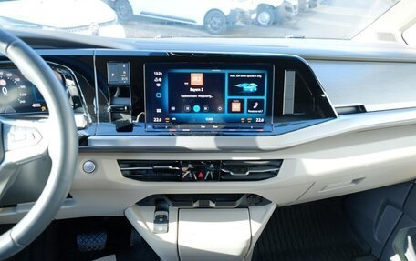 Volkswagen Multivan, 2025 год, 7 650 000 рублей, 13 фотография