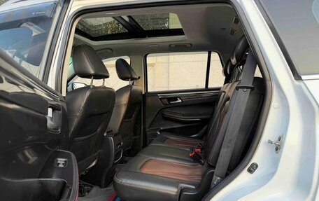 Honda Vezel, 2022 год, 1 200 000 рублей, 8 фотография