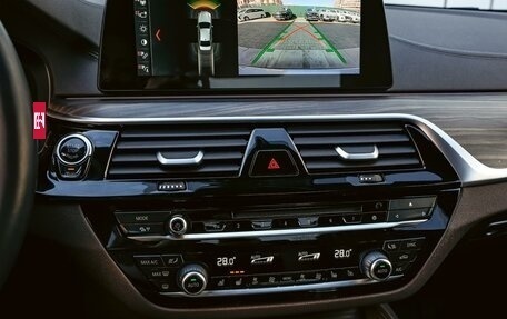 BMW 5 серия, 2019 год, 4 398 000 рублей, 17 фотография