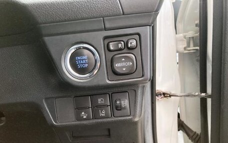 Toyota Corolla, 2019 год, 1 038 000 рублей, 11 фотография