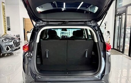 Chevrolet Orlando, 2020 год, 1 250 000 рублей, 23 фотография