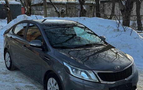 KIA Rio III рестайлинг, 2013 год, 900 000 рублей, 2 фотография