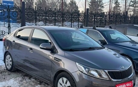 KIA Rio III рестайлинг, 2013 год, 900 000 рублей, 6 фотография