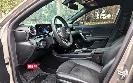 Mercedes-Benz A-Класс, 2022 год, 1 750 009 рублей, 9 фотография