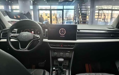 Volkswagen Tiguan II, 2023 год, 2 577 000 рублей, 17 фотография