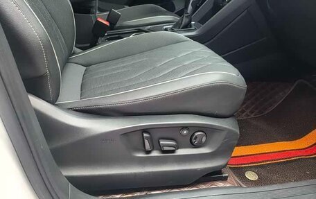 Volkswagen Tiguan II, 2023 год, 2 577 000 рублей, 21 фотография