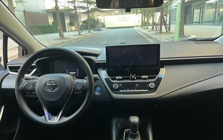 Toyota Corolla, 2024 год, 1 831 000 рублей, 14 фотография