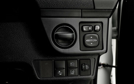 Toyota Corolla, 2018 год, 1 350 000 рублей, 21 фотография