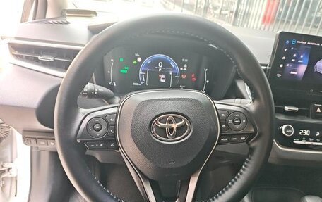 Toyota Corolla, 2024 год, 1 800 000 рублей, 14 фотография