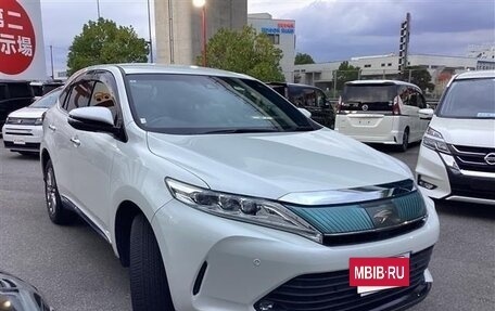 Toyota Harrier, 2019 год, 2 300 000 рублей, 2 фотография