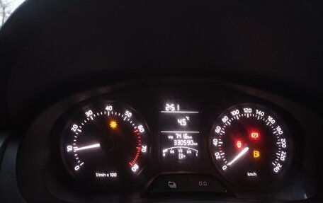 Skoda Rapid I, 2014 год, 660 000 рублей, 9 фотография