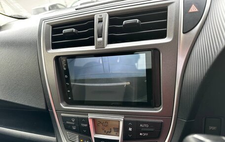 Toyota Ractis II, 2011 год, 800 000 рублей, 14 фотография