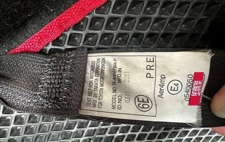 Toyota Ractis II, 2011 год, 800 000 рублей, 12 фотография