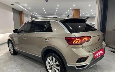 Volkswagen T-Roc I, 2022 год, 1 725 050 рублей, 5 фотография