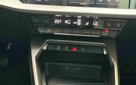 Audi A3, 2023 год, 1 900 000 рублей, 30 фотография