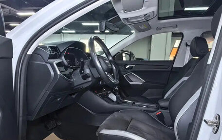 Audi Q3, 2023 год, 2 250 000 рублей, 8 фотография