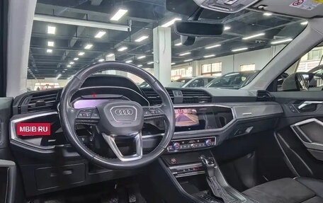 Audi Q3, 2023 год, 2 250 000 рублей, 14 фотография