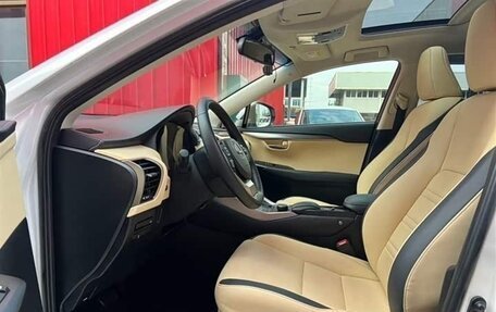 Lexus NX I, 2016 год, 2 550 000 рублей, 4 фотография