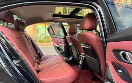 BMW 3 серия, 2022 год, 2 642 000 рублей, 18 фотография