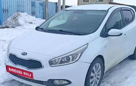 KIA cee'd III, 2014 год, 690 000 рублей, 1 фотография