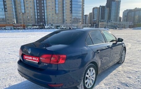 Volkswagen Jetta VI, 2011 год, 990 000 рублей, 8 фотография