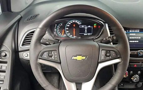 Chevrolet Trax, 2022 год, 1 350 000 рублей, 13 фотография