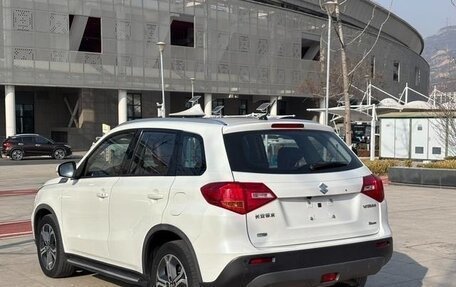 Suzuki Vitara II рестайлинг, 2017 год, 1 330 000 рублей, 4 фотография