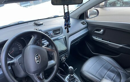 KIA Rio III рестайлинг, 2013 год, 700 000 рублей, 4 фотография