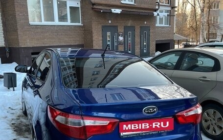 KIA Rio III рестайлинг, 2013 год, 700 000 рублей, 10 фотография