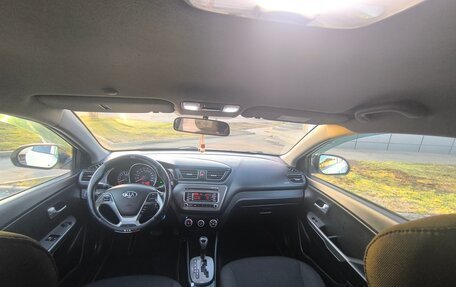 KIA Rio III рестайлинг, 2017 год, 995 000 рублей, 5 фотография