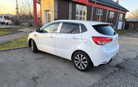 KIA Rio III рестайлинг, 2017 год, 995 000 рублей, 4 фотография