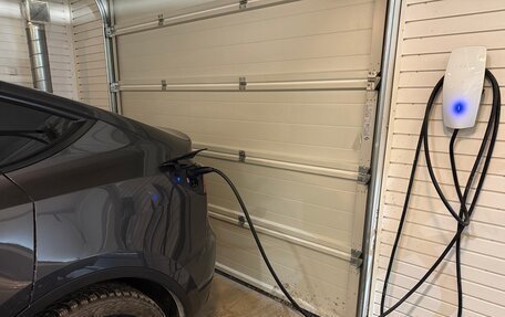 Tesla Model Y I, 2022 год, 4 900 000 рублей, 18 фотография