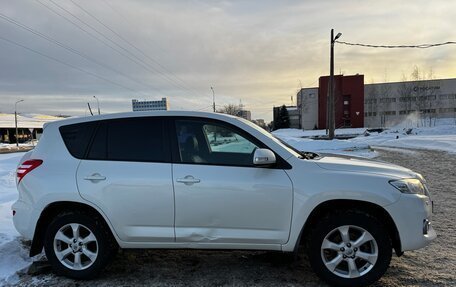 Toyota RAV4, 2011 год, 1 205 000 рублей, 2 фотография