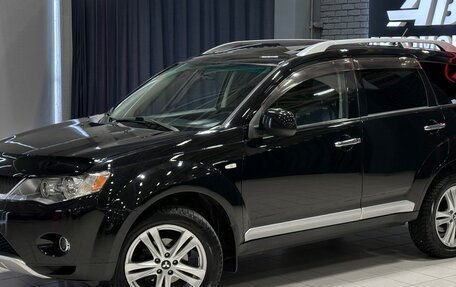 Mitsubishi Outlander III рестайлинг 3, 2007 год, 1 057 000 рублей, 2 фотография