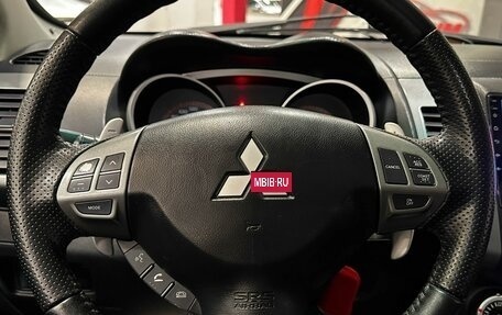 Mitsubishi Outlander III рестайлинг 3, 2007 год, 1 057 000 рублей, 28 фотография