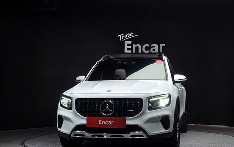 Mercedes-Benz GLB, 2024 год, 4 270 000 рублей, 3 фотография