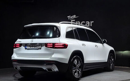 Mercedes-Benz GLB, 2024 год, 4 270 000 рублей, 2 фотография