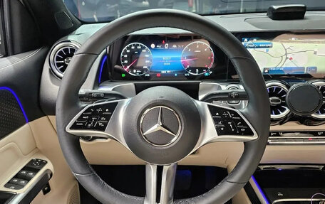 Mercedes-Benz GLB, 2024 год, 4 270 000 рублей, 10 фотография