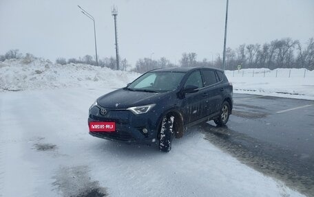 Toyota RAV4, 2019 год, 2 300 000 рублей, 6 фотография