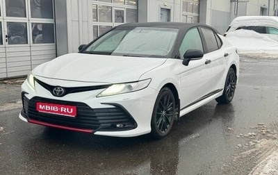 Toyota Camry, 2021 год, 3 790 000 рублей, 1 фотография