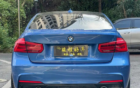 BMW 3 серия, 2018 год, 1 730 000 рублей, 6 фотография