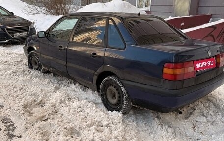 Volkswagen Passat B4, 1995 год, 150 000 рублей, 4 фотография