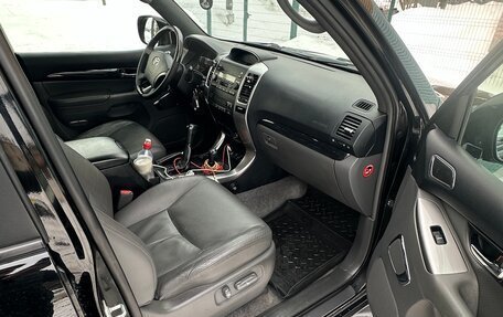 Toyota Land Cruiser Prado 120 рестайлинг, 2008 год, 2 650 000 рублей, 12 фотография