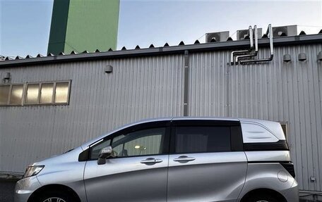 Honda Freed I, 2016 год, 987 000 рублей, 8 фотография