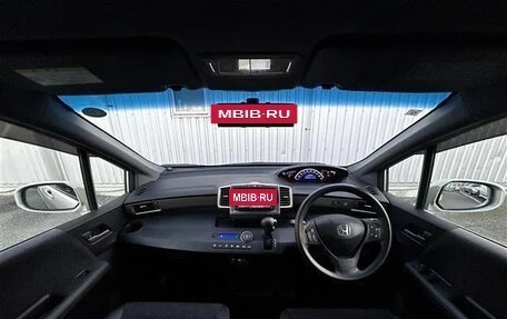 Honda Freed I, 2016 год, 987 000 рублей, 10 фотография