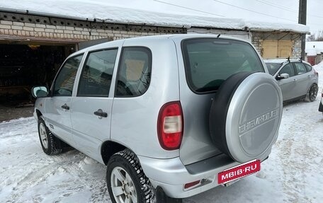 Chevrolet Niva I рестайлинг, 2008 год, 700 000 рублей, 7 фотография